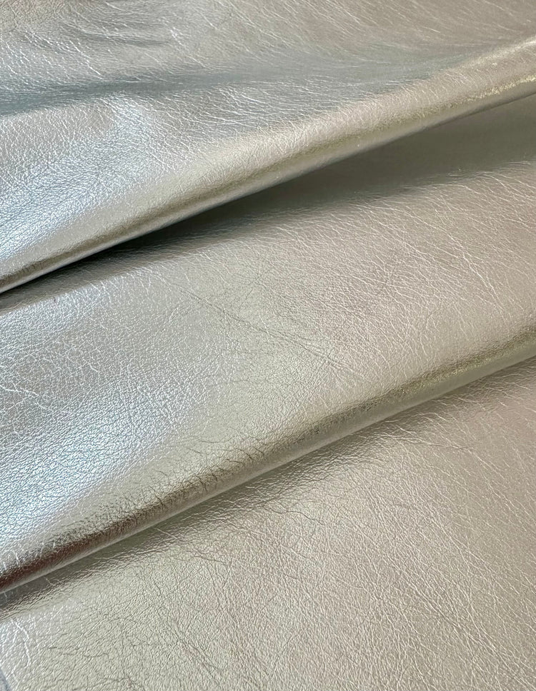 Plongé cowhide leather - Metallic Silver