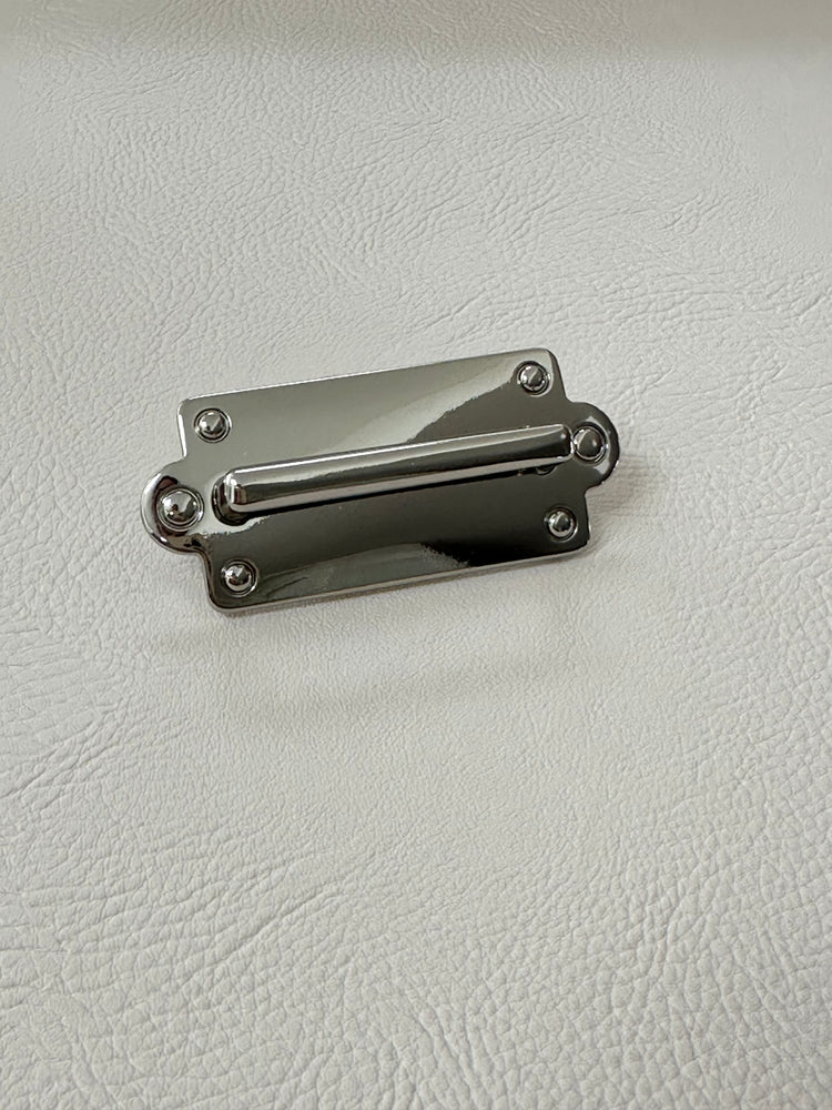 Bridge connector in silver