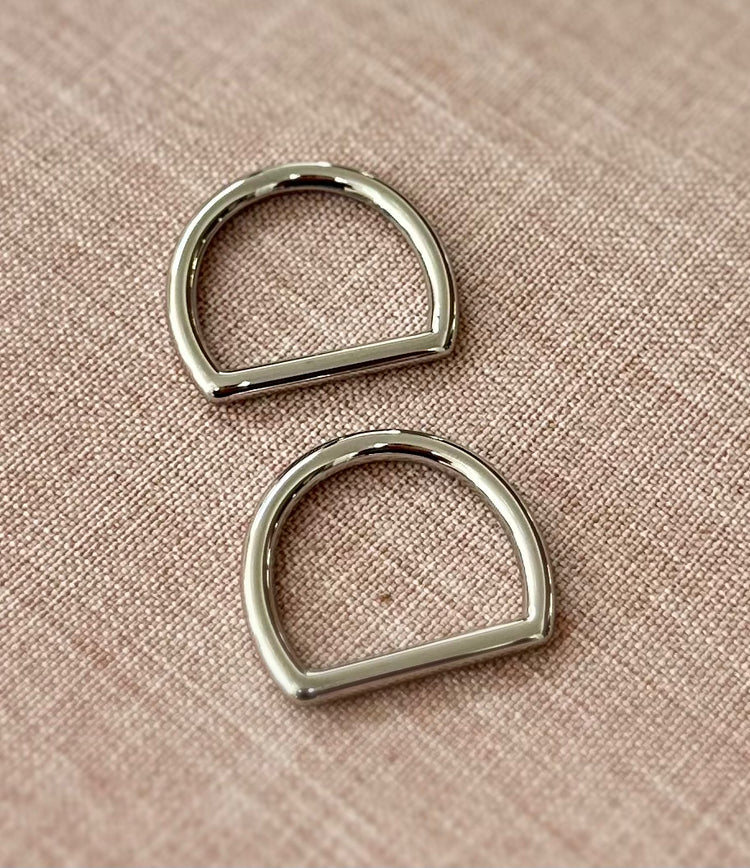 Stainless steel 3/4" d-rings - in silver - set of 2