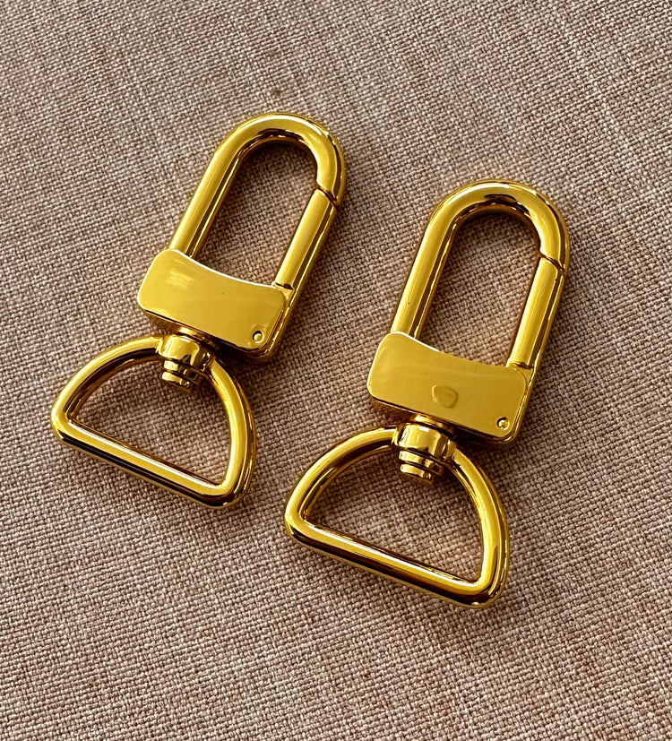 18k gold plated 3/4" swivel hooks - in gold - set of 2