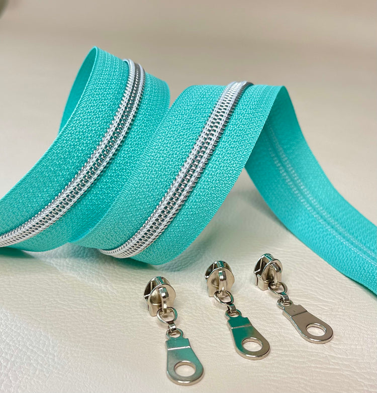 #5 Zipper - teal tape and silver coil