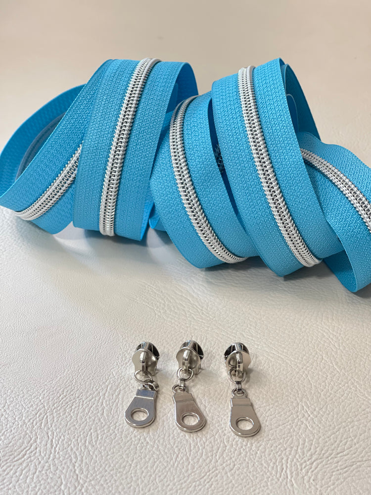 #5 Zipper - turquoise tape and silver coil