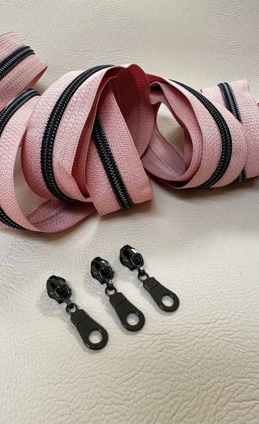 #5 Zipper - light pink tape and gunmetal coil