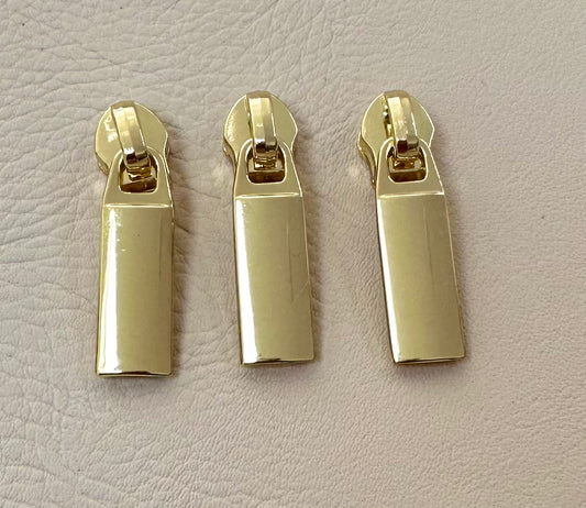 Set of 3 #5 rectangular zipper pulls in gold