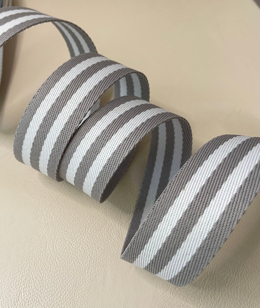 White and light grey stripe webbing